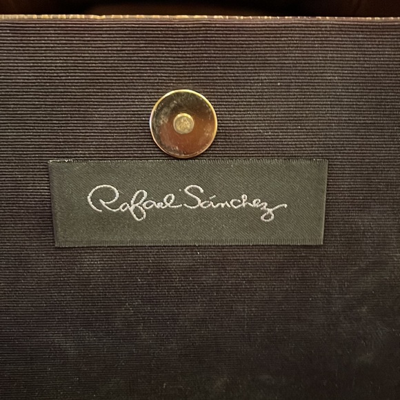 Rafael Sanchez shoulder bag. Excellent condition. Gorgeous bag. - Picture 5 of 10